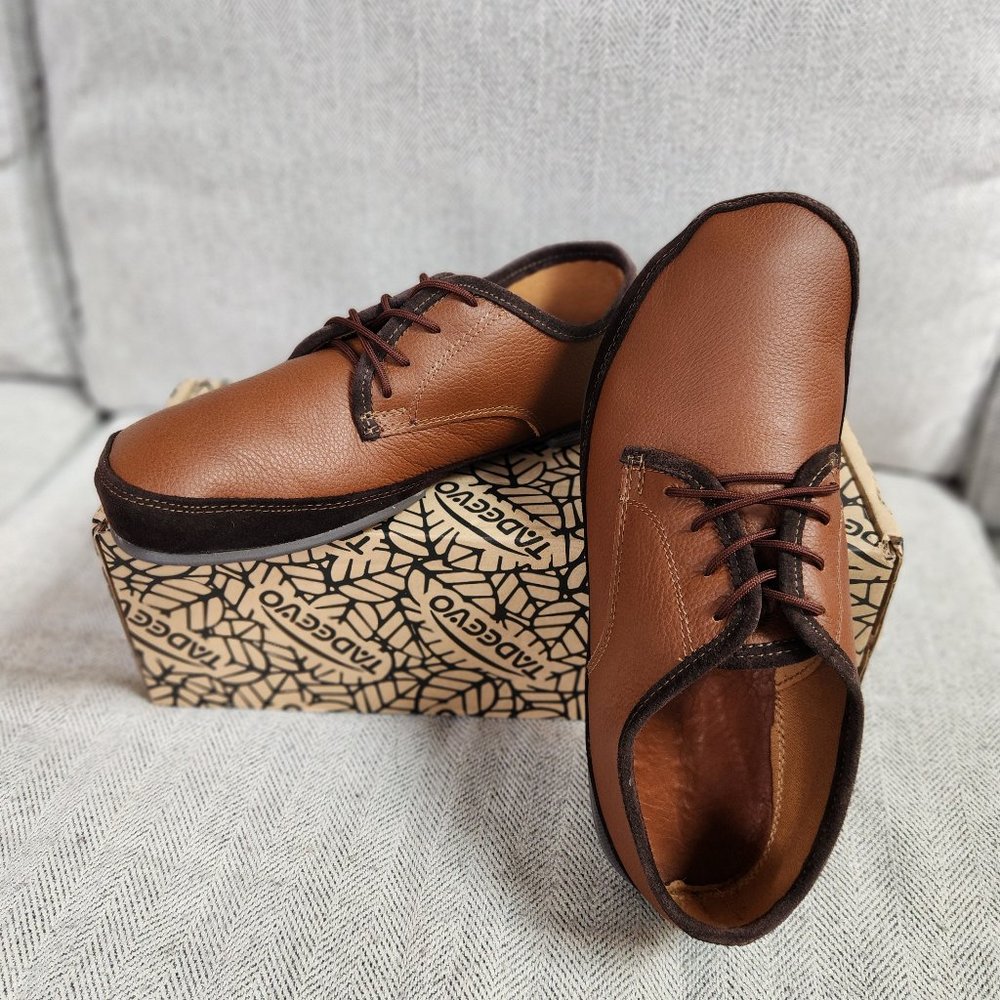 Tadeevo Minimalist Shoe in Derby Brown size 43